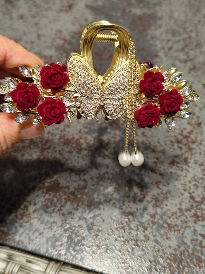 Pince à cheveux - photo numéro 3