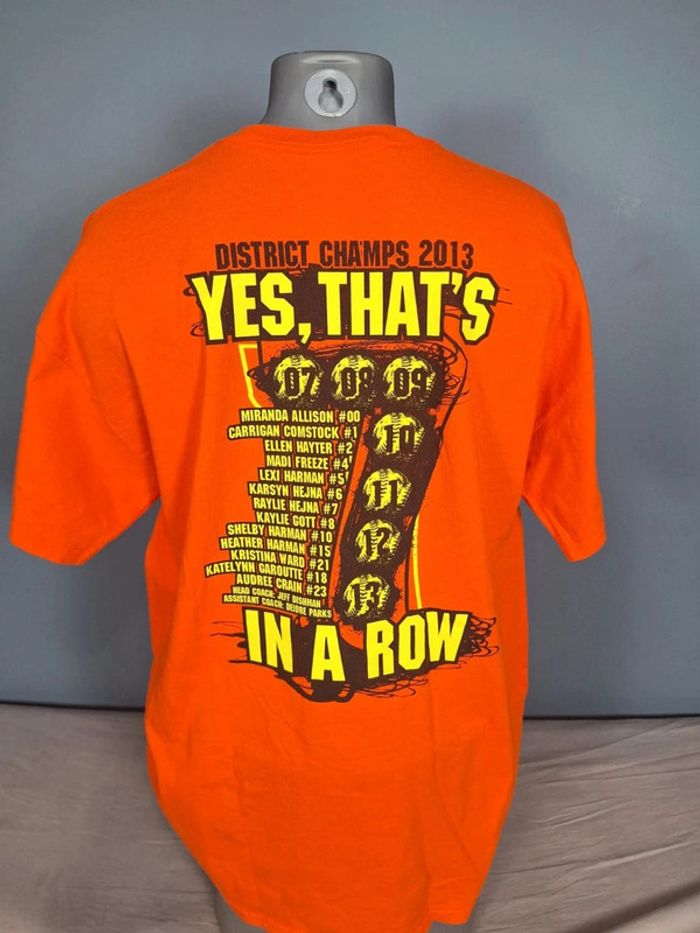 T-shirt imprimé gildan - Walnut Grove Lady Tigers – Champions de district 2013 (506) - photo numéro 5