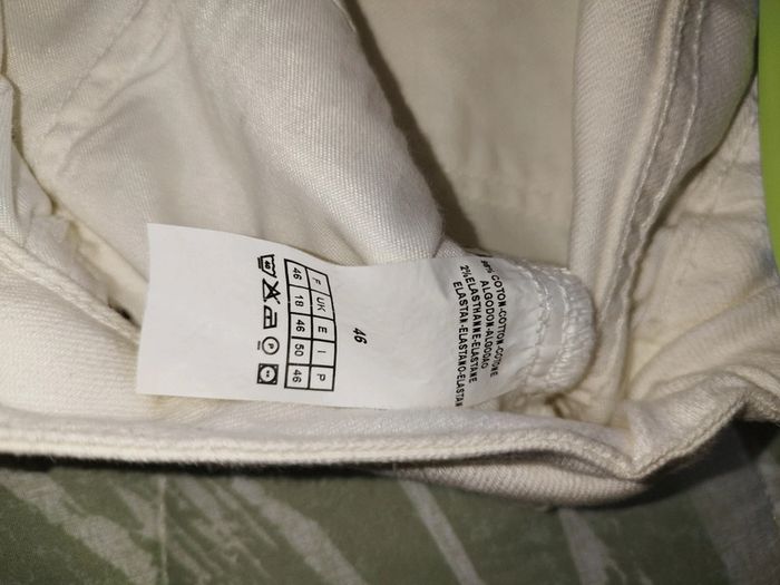 Jean's droit - photo numéro 3