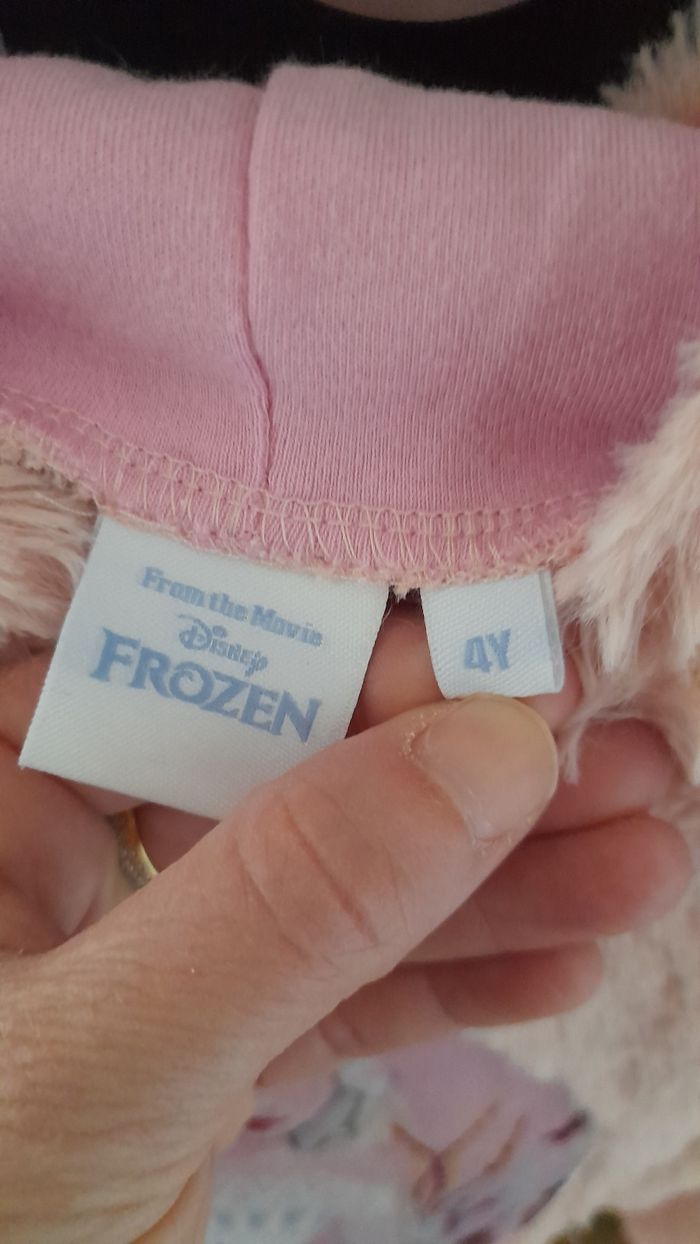 Pull fille 4ans - photo numéro 3