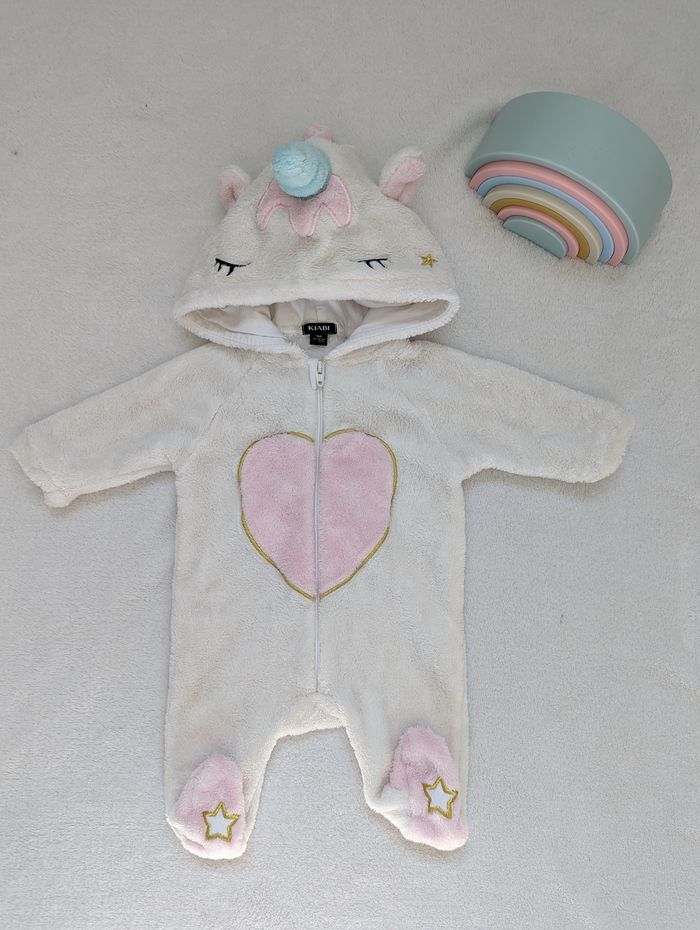 Combinaison en velours licorne