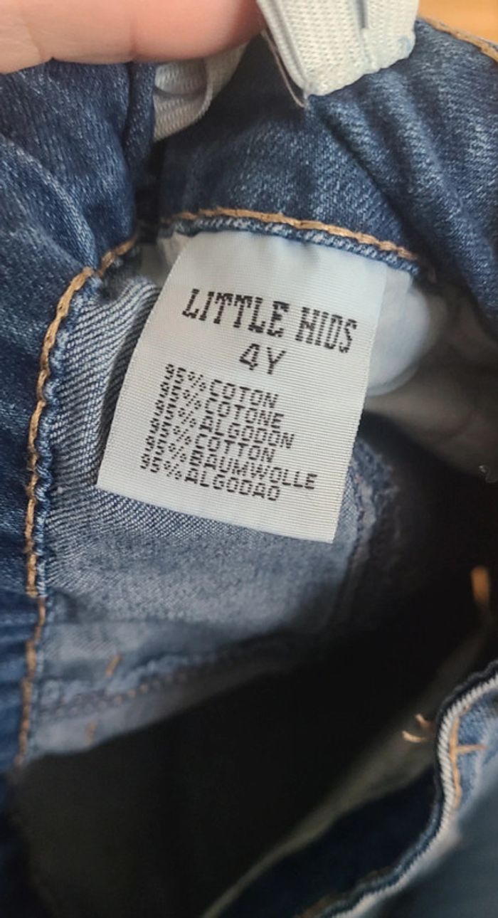 Ensemble short et 2 tee shirt 8ans - photo numéro 6