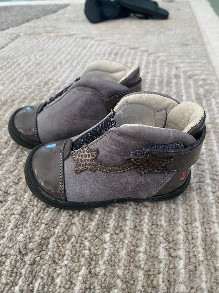 chaussures bottines fille - GBB - taille 20
