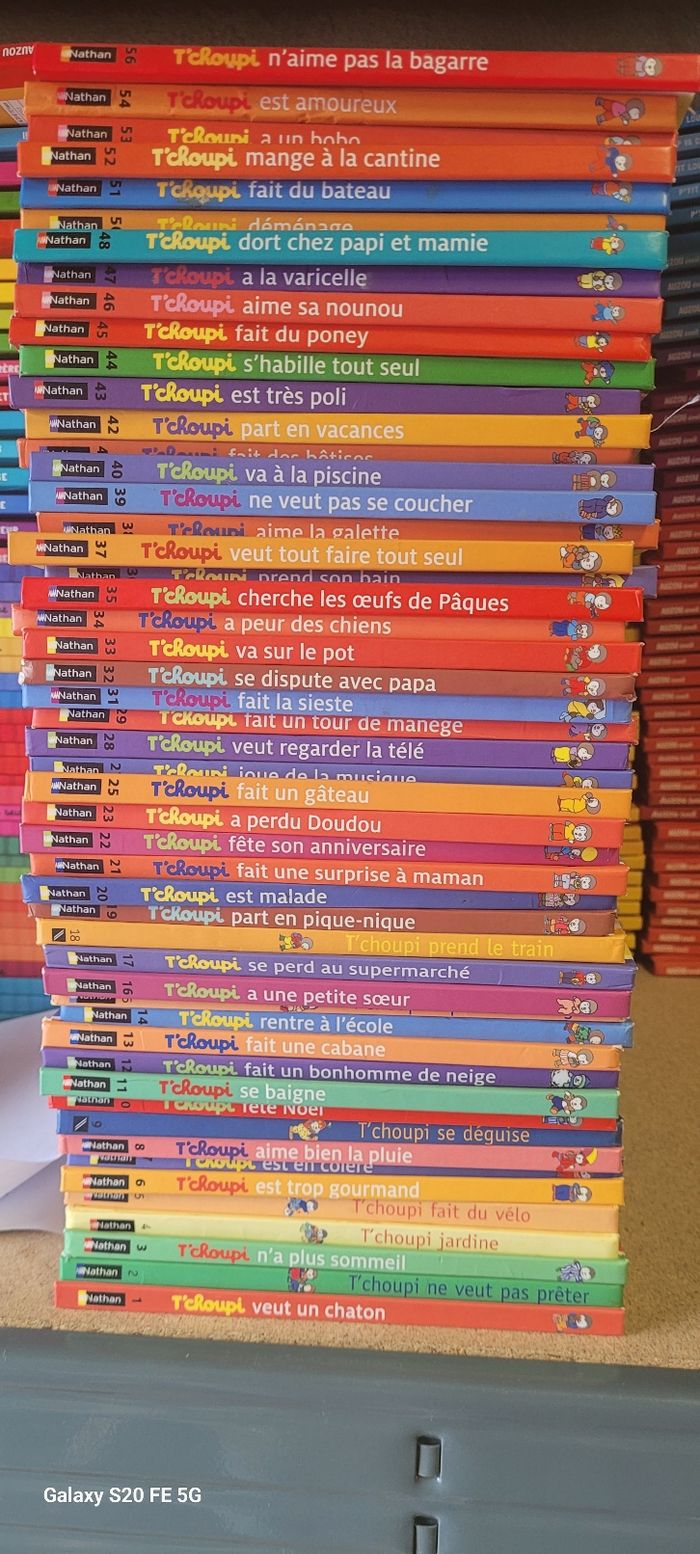 50 livres tchoupi