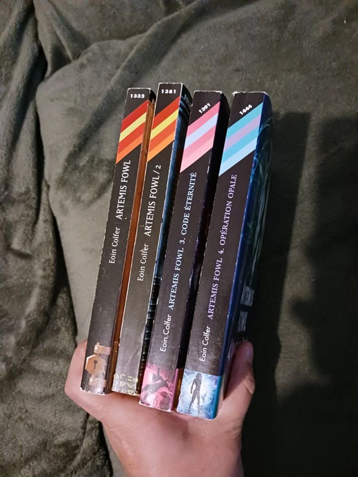 Artemis Fowl T1 à 4 - photo numéro 2