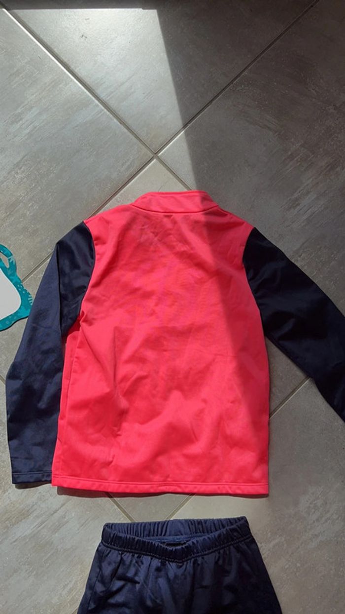 Survêtement 8 ans - photo numéro 5