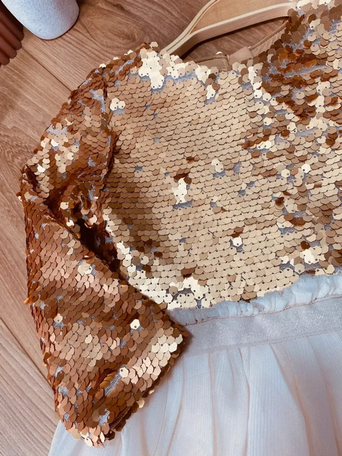 Taille 5-6 ans robe longue créateur fille TAO crème et bronze * sequins et tulle * 💐 - photo numéro 3
