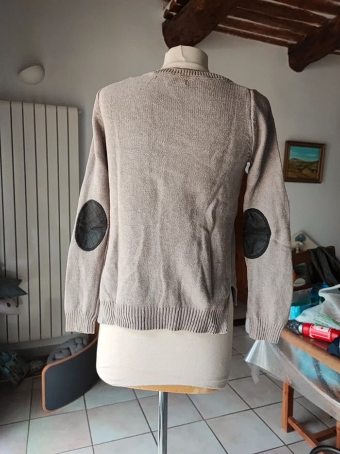 Pull cache cache - photo numéro 2