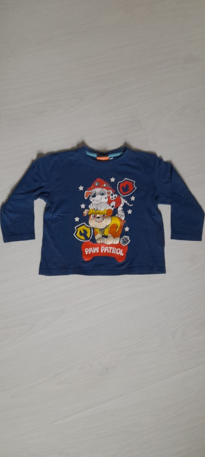 Tee-shirt manches longues T 4 ans