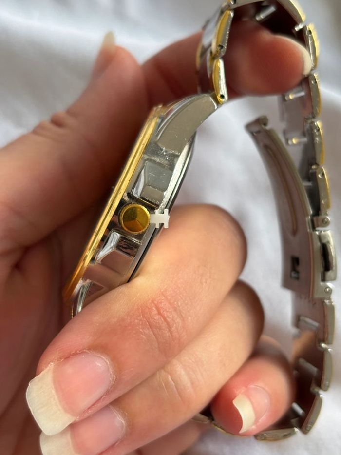 Montre homme Capricie – neuve – cadran doré – bracelet argenté/doré acier inoxydable - photo numéro 3