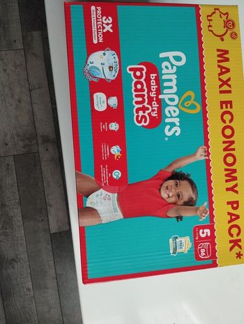 Couche pampers baby-dry pants taille 5