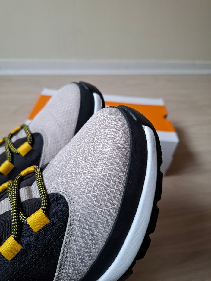 Timberland t.42 Neuf jamais porte, Imperméables,  valeur 140euro - photo numéro 2