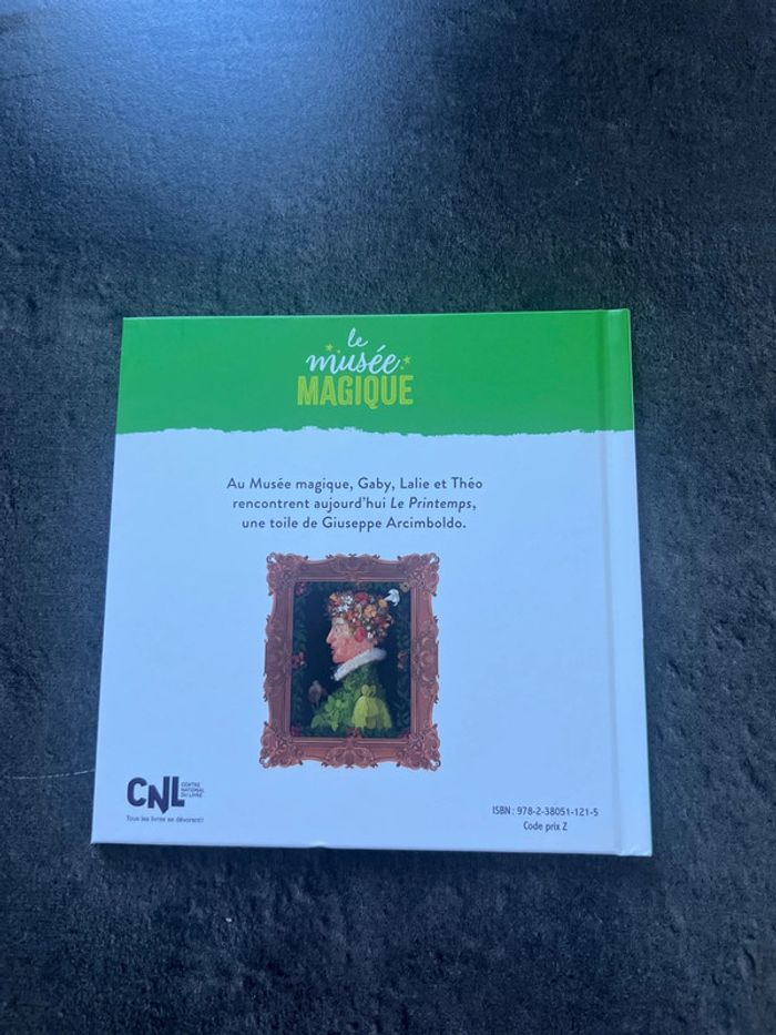Livre 📖 - photo numéro 2