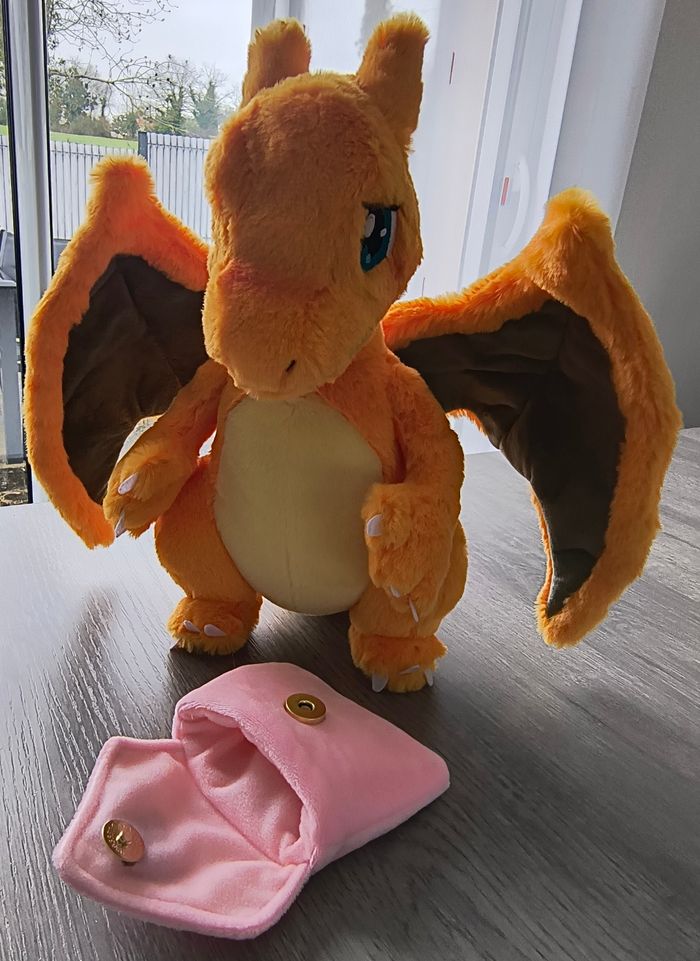 Peluche Pokémon Dracaufeu 🔥 - photo numéro 4