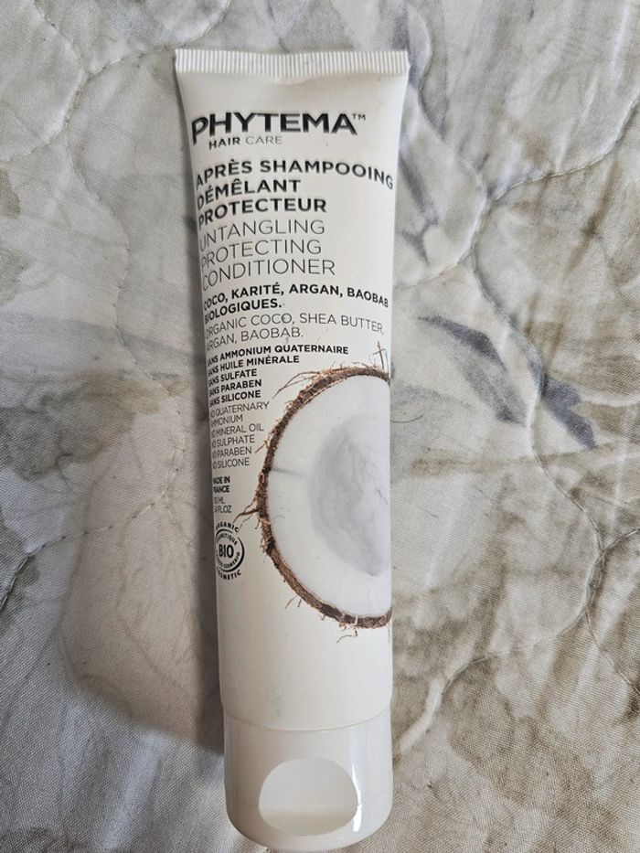 Après shampoing démêlant