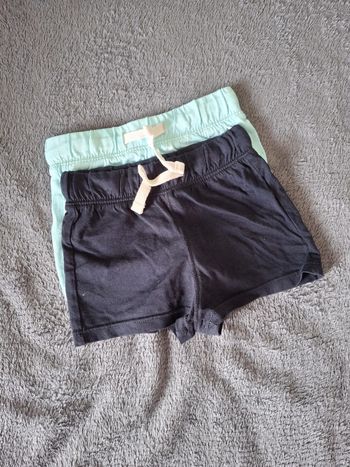 Lot de 2 shorts 6 mois