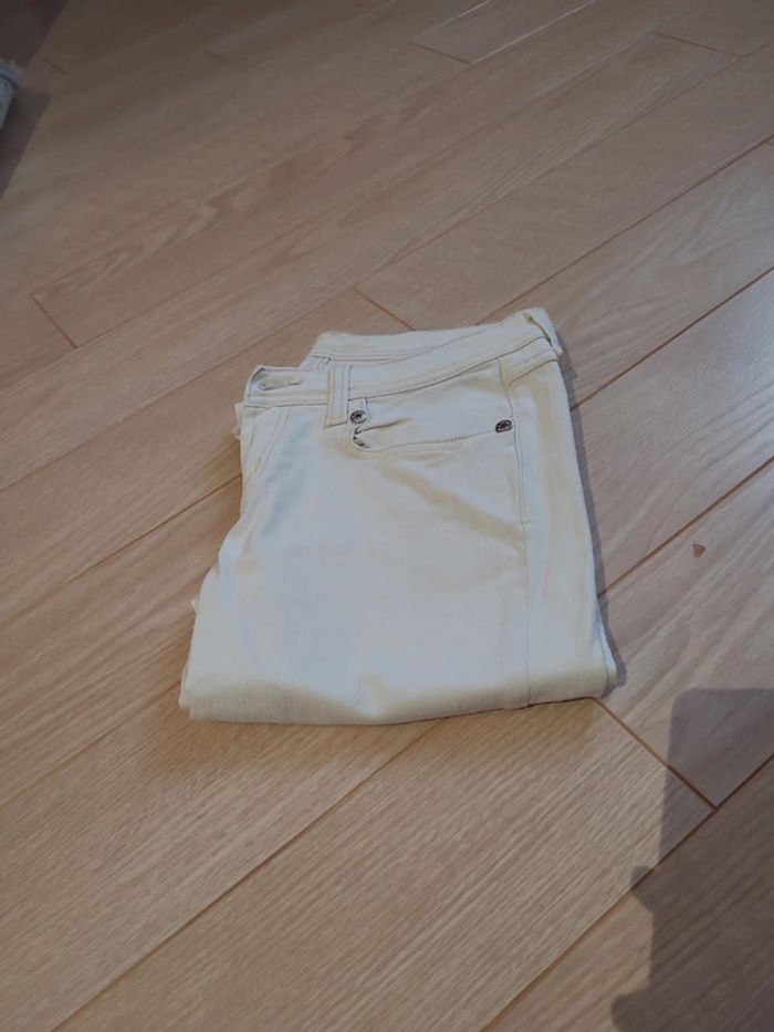 Short en jeans blanc