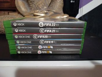 LOT 6 jeux Xbox One occasion FIFA