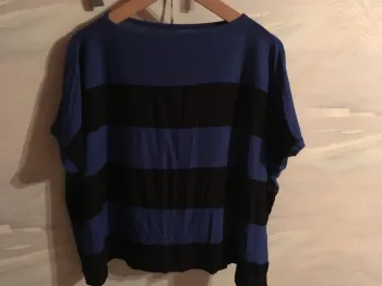 Haut léger chauve souris @