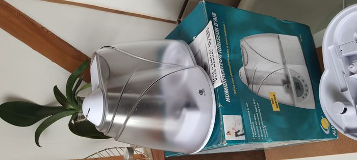 Humidificateur ioniseur d'air "Alpatec" - photo numéro 7