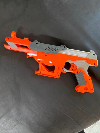 Pistolet nerf