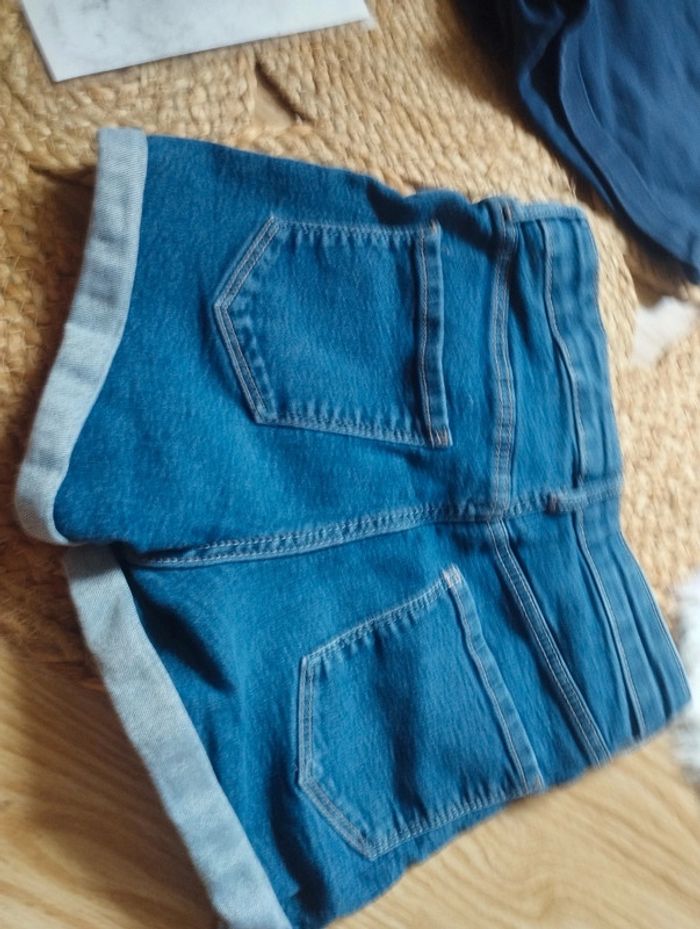 Lot shorts en jean 7/8ans - photo numéro 3