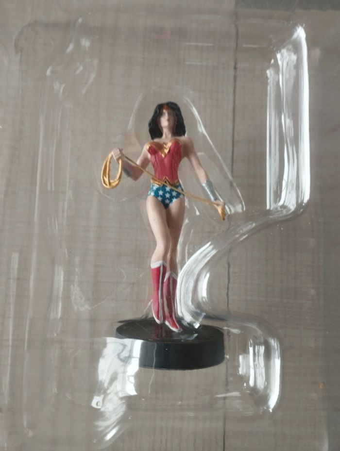 Figurine DC comics wonder woman - photo numéro 3