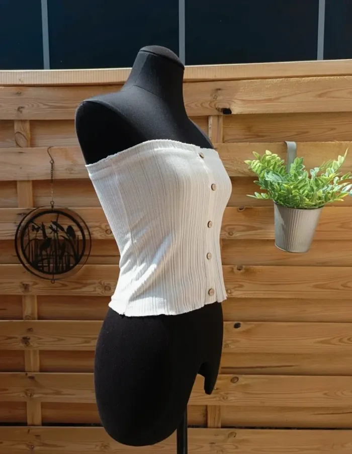 Top taille XS - photo numéro 3