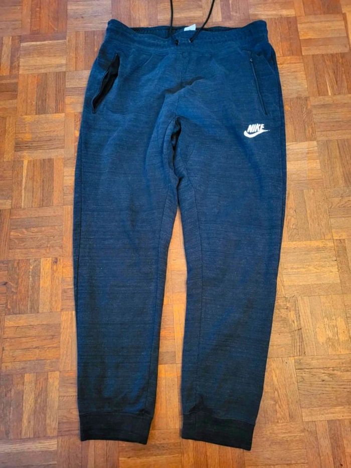 Magnifique Jogging Nike technique taille L Ref 15IT086 - photo numéro 3