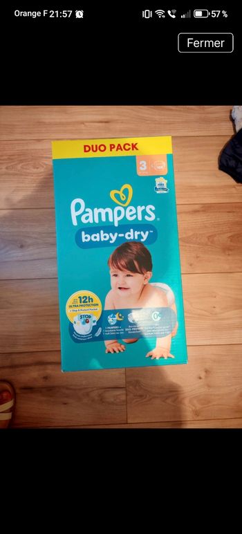 Couche Pampers taille 3