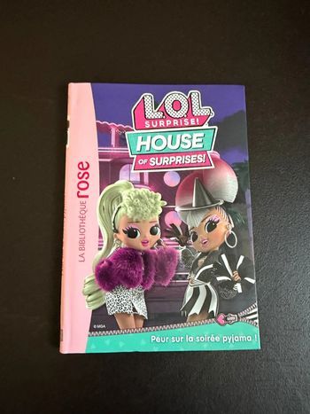 Livre LOL Suprise House of surprises numéro 4