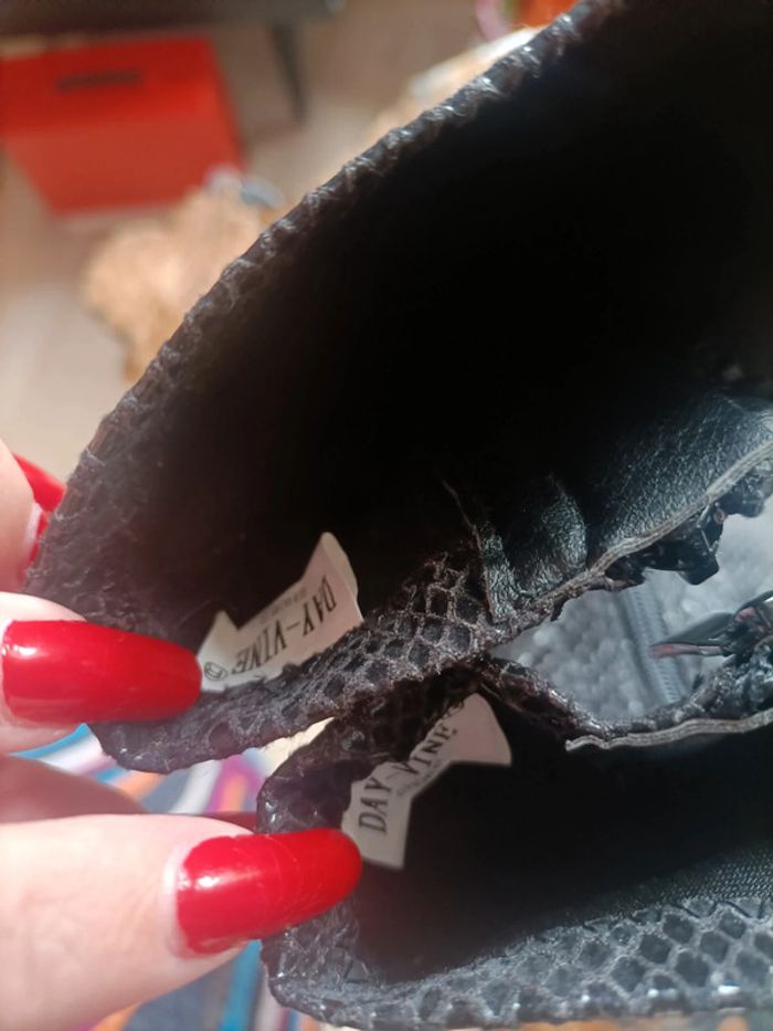 Bottines chaussettes à talons aiguilles effet python – Day-Vine Taille 40 - photo numéro 10