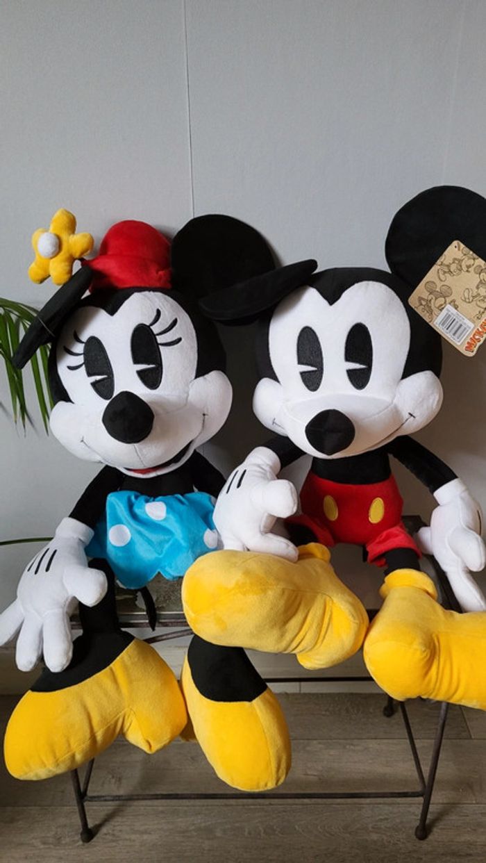 Grandes peluches disney