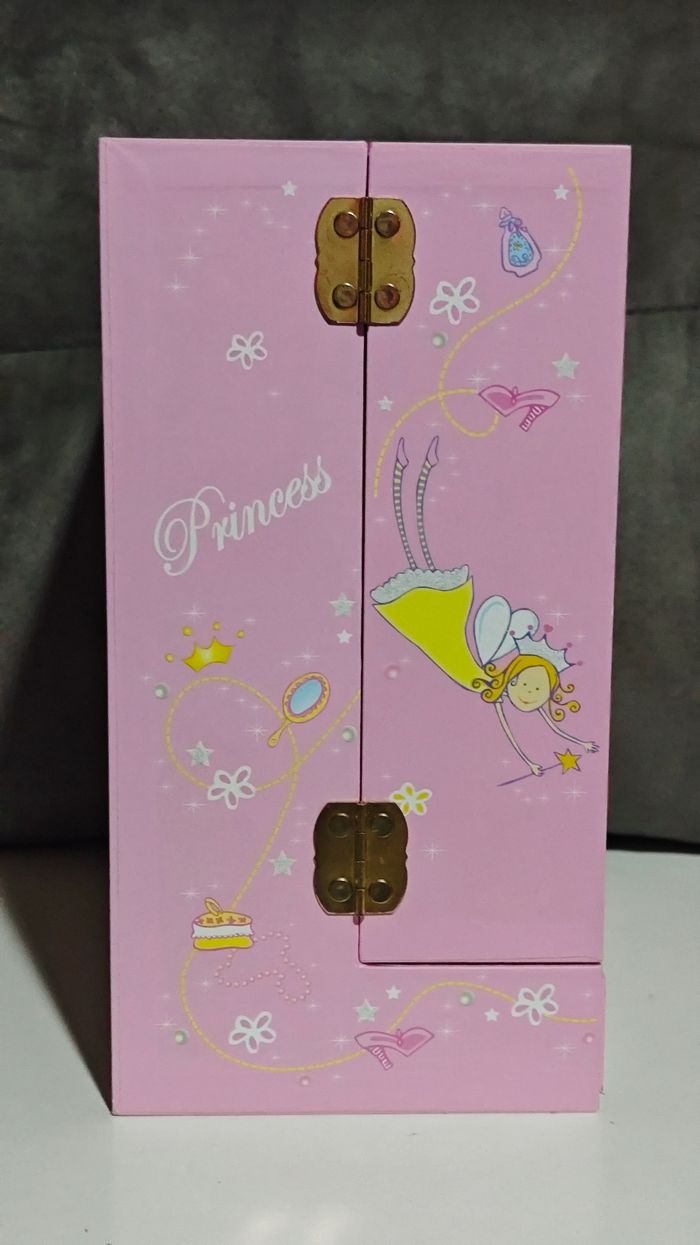 Grande Boite à Bijoux Musicale Armoire princesse Trousselier - photo numéro 4