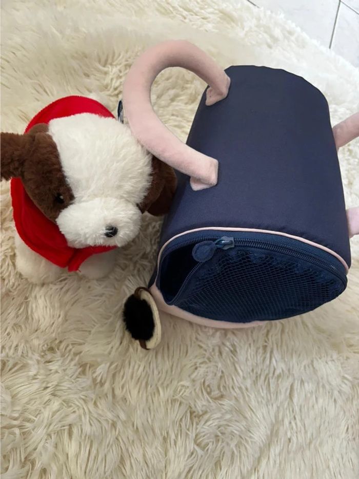 Peluche chien à transporter
