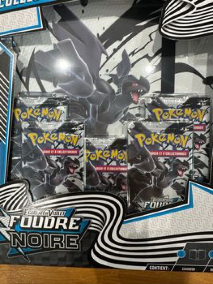 Coffret Classeur Pokémon Foudre Noire Et Flamme Blanche EV10.5 - photo numéro 3