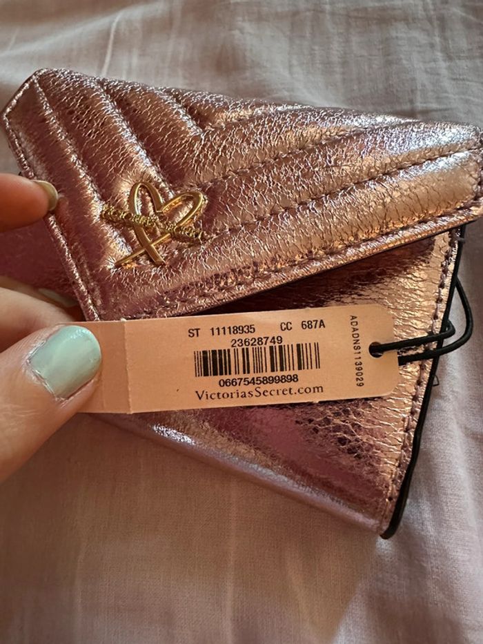 Porte feuille victoria’s secret - photo numéro 8