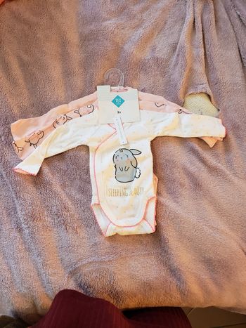 Lot de body bébé