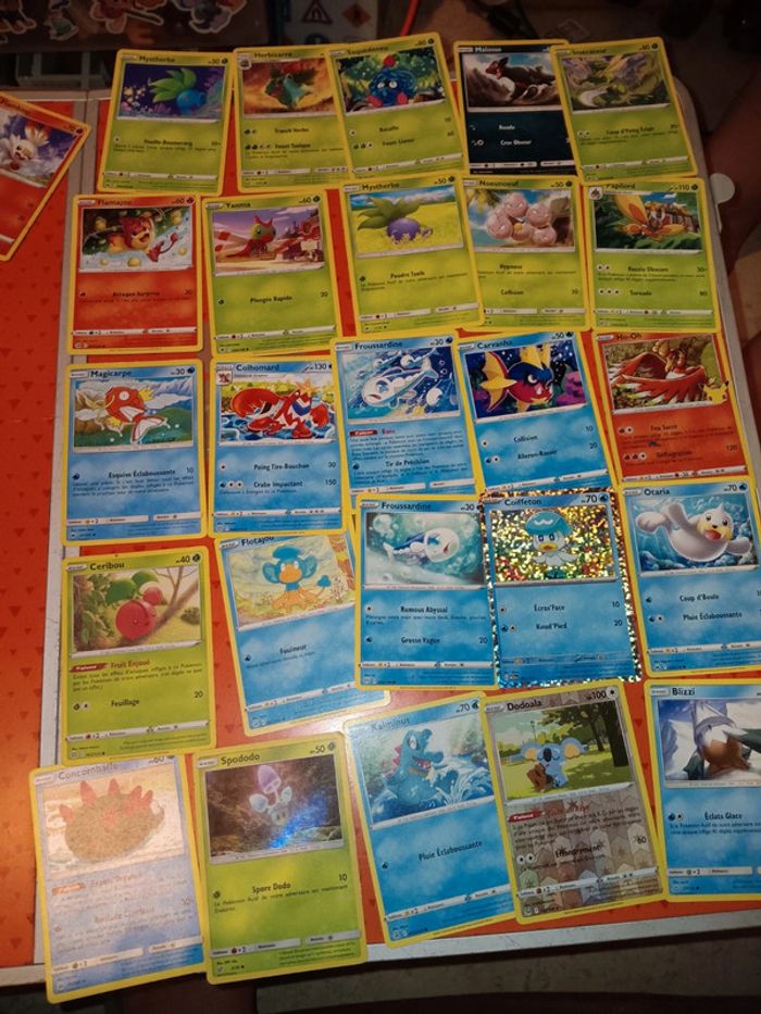 Lot 274 cartes pokemon que des personnages pas de vinted go - photo numéro 2