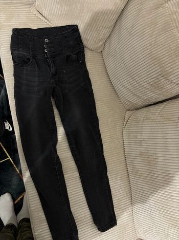 Pantalon en jean taille haute