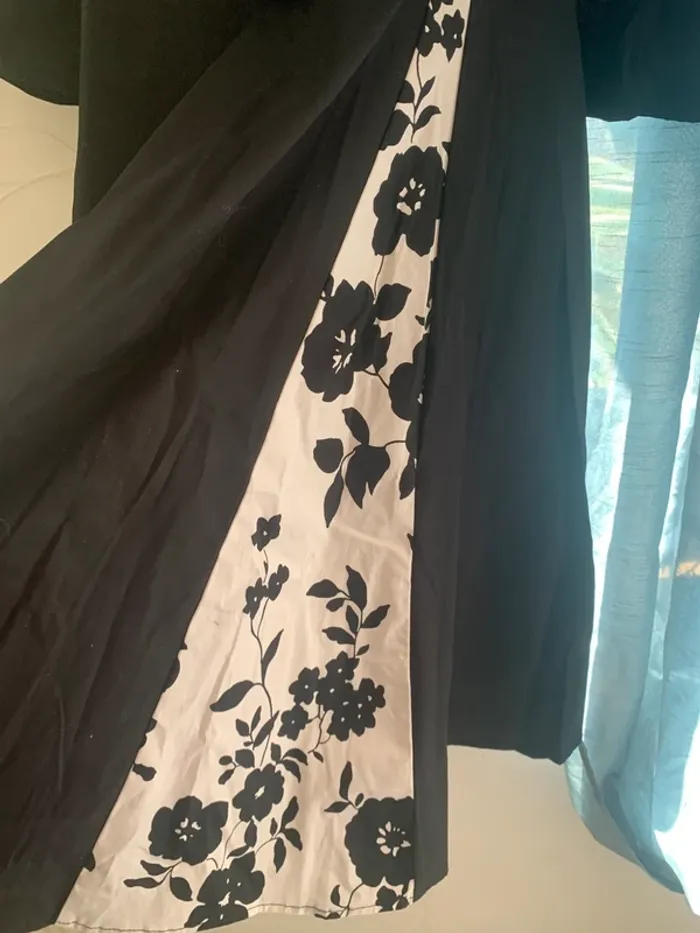 Robe vintage taille 4XL noire manches 3/4 - photo numéro 6