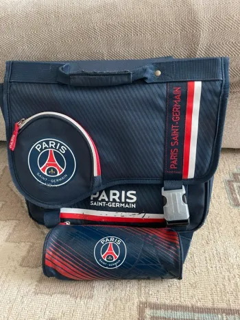 Cartable + trousse PSG