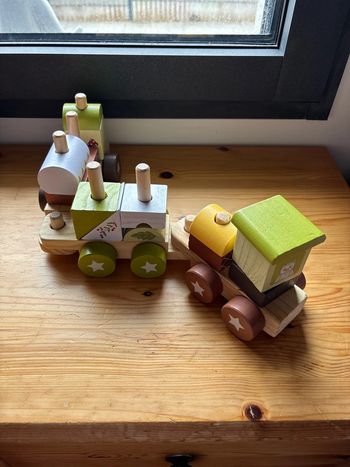 Train en bois