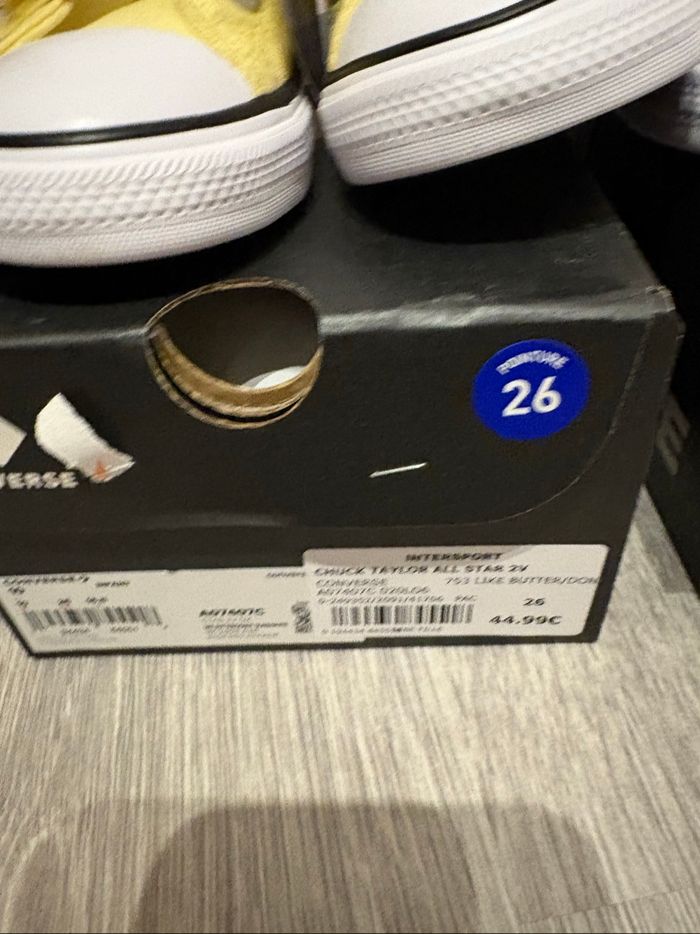 Lot de 2 paires de Converse neuves taille 26 - photo numéro 4