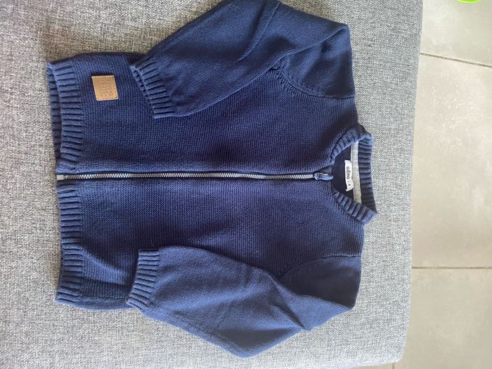 Lot 11 pièces vêtements 4 ans - photo numéro 3