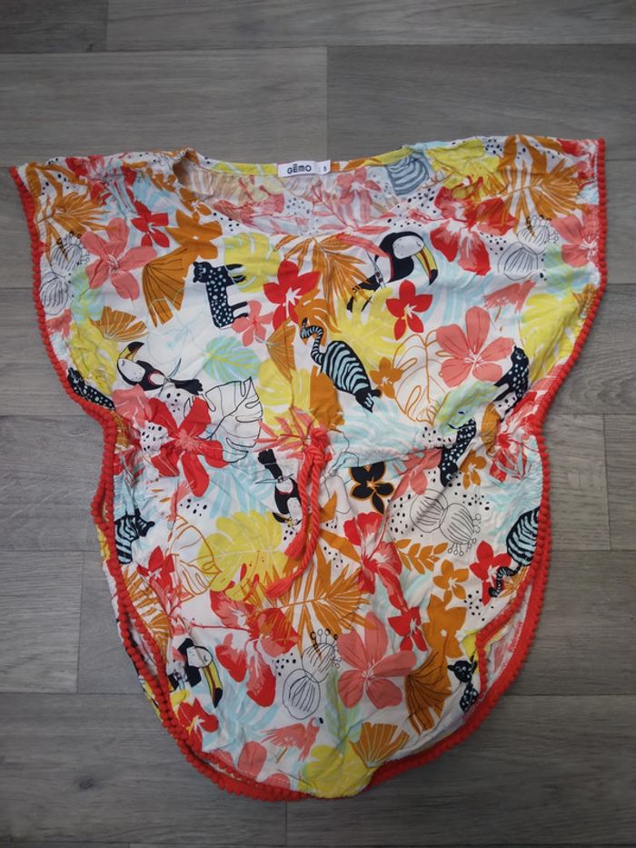 Robe de plage 5 ans NEUF