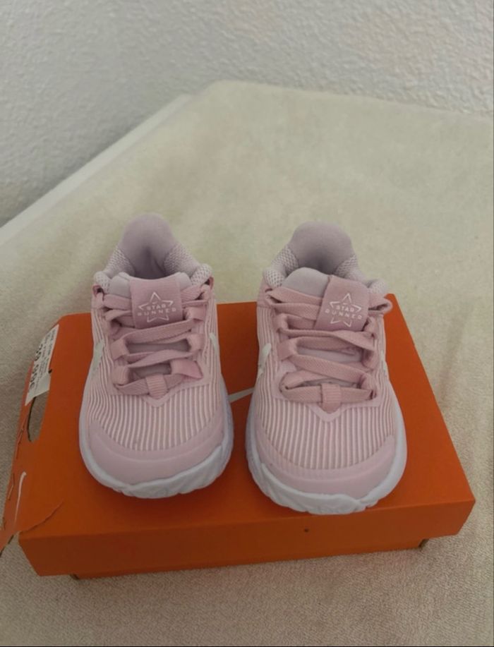 Basket Nike 18,5 - photo numéro 2