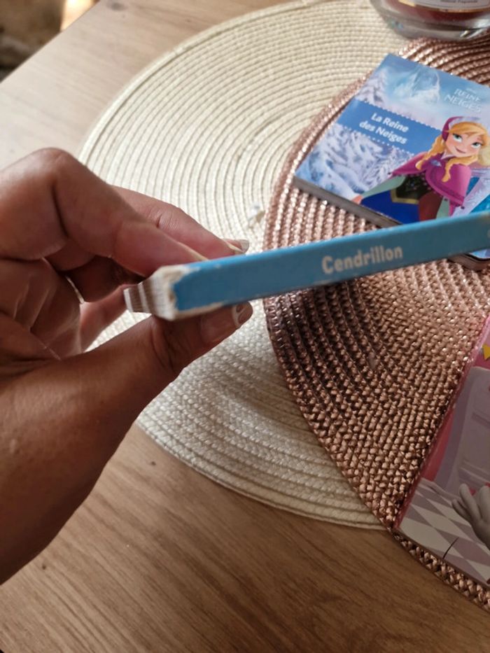 Lots de 4 livres en carton - photo numéro 4