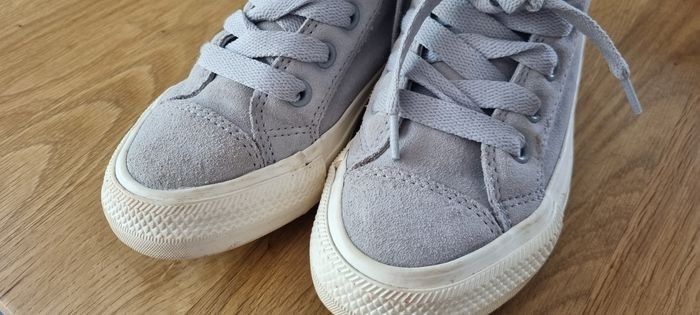 Paire de Converse haute T 29 grise cuir Nubuck - photo numéro 3