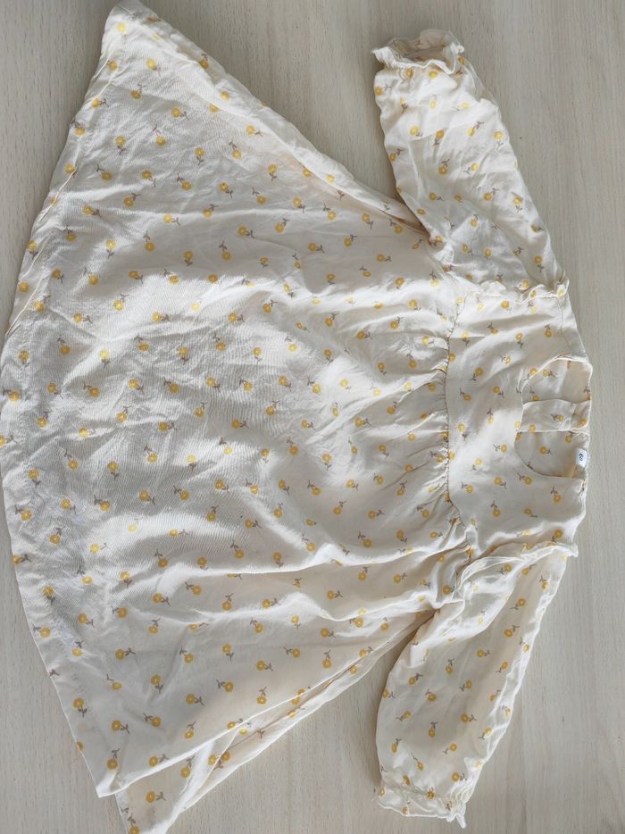 Blouse jaune pâle 6 mois